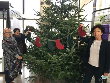 Château-Gontier. Le Père Noël attend les enfants et les parents ce...